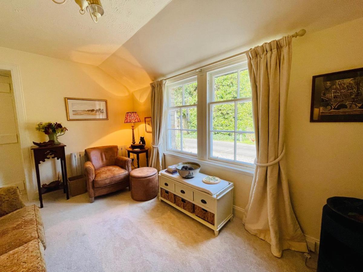 Carnell Country Estate & Holiday Cottages In Ayrshire Hurlford Zewnętrze zdjęcie