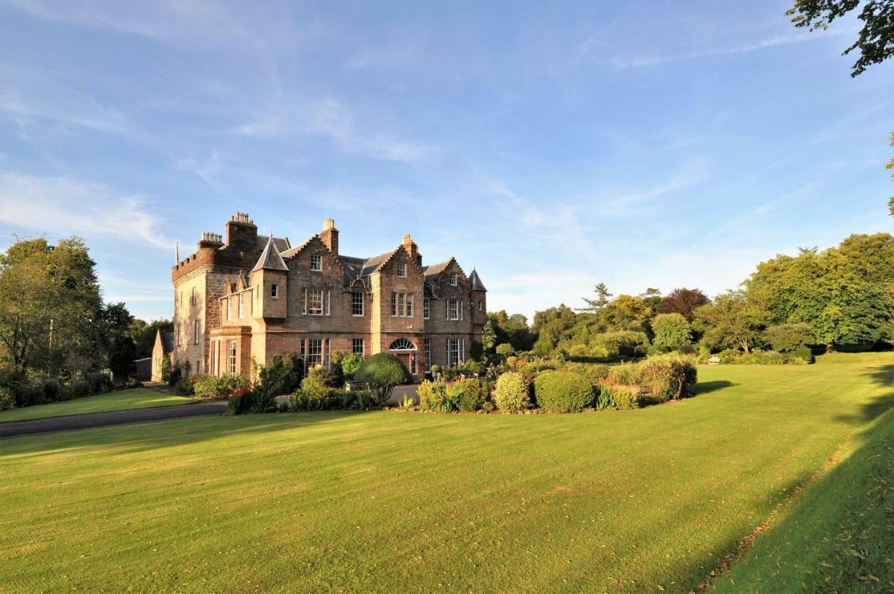 Carnell Country Estate & Holiday Cottages In Ayrshire Hurlford Zewnętrze zdjęcie